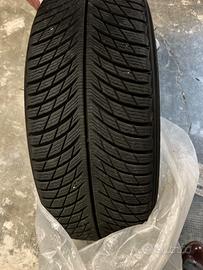 Pneumatici invernali Michelin 235/55/R19