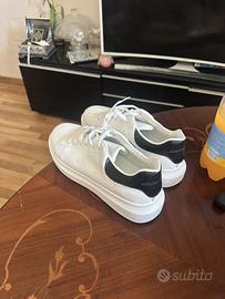 Sneaker Alexander McQueen Bianche - Come Nuove