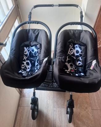 Passeggino gemellare