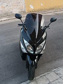 Yamaha T-Max 500