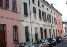 MONOLOCALE A LUGO