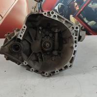 Toyota Yaris CAMBIO 1.000cc benzina Anno 2010