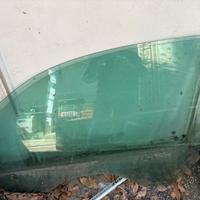 Vetro anteriore sinistro Lancia Ypsilon