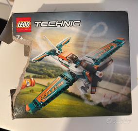 LEGO Technic Aereo Acrobatico