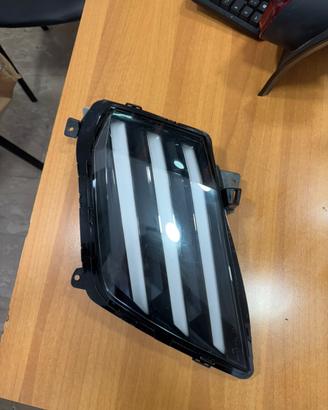 DRL FULL LED PEUGEOT 208-2008 2024 in poi destro