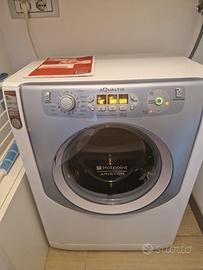 Lavatrice Hotpoint Ariston Aqualtis da 6 kg