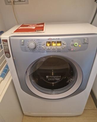 Lavatrice Hotpoint Ariston Aqualtis da 6 kg