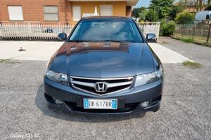 Honda Accord 7 3450€