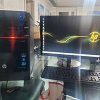 HP Pavilion HPE  I7  16 Ram 256 SSD  con Monitor