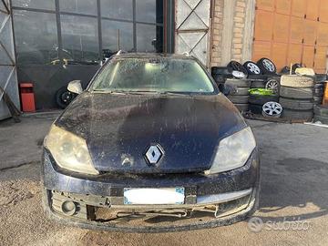 Ricambi Renault Laguna 2.0 dCi 150cv del 2009