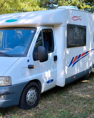 Semi integrale Mc Louis 2005 su Ducato 2,3 Jtd