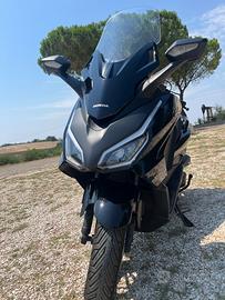 Honda Forza 350 - 2025