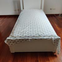 Letto IKEA bianco in perfetto stato