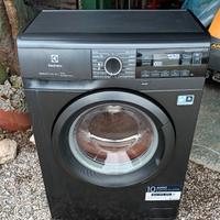 lavatrice garantita vapore salvaspazio 43cm A+++