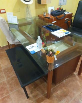 Poltrone + tavolo in cristallo