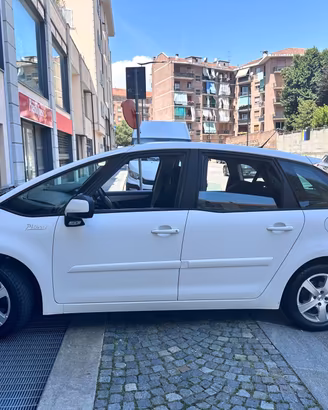 Citroen C4 Picasso c 4 1.6 gpl della casa
