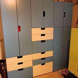 Armadio celeste e bianco Ikea