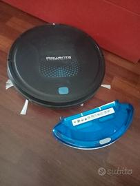 Robot aspirapolvere e lavapavimenti