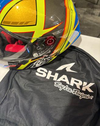 Casco SHARK replica Petersen