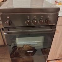 Cucina a gas quattro fuochi