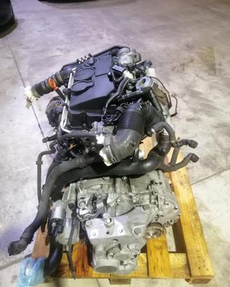 Motore Volkswagen Passat 2.0 completo di cambio