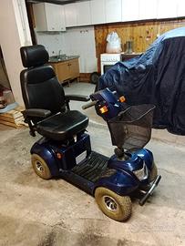 Scooter elettrico per mobilità