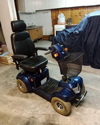 Scooter elettrico per mobilità