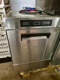 Lavabicchieri Smeg a singola parete UG401DMR