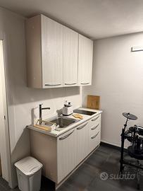 Cucina completa 2020 mai usata piano induzione