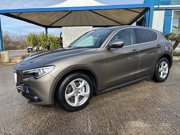 Alfa Romeo Stelvio 2.2 Turbodiesel 180 CV AT8 Q4 E