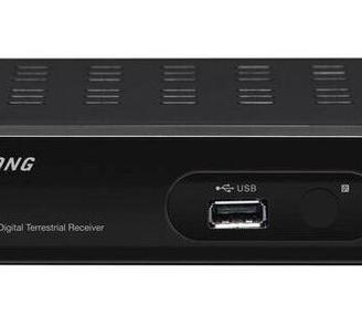 Decoder STRONG SRT5003 (vecchia generazione)