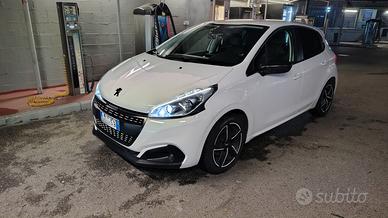 Peugeot 208 1.2 Puretech del 2016