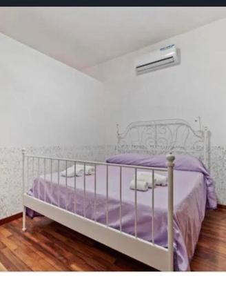 Letto in ferro Ikea semi nuovo