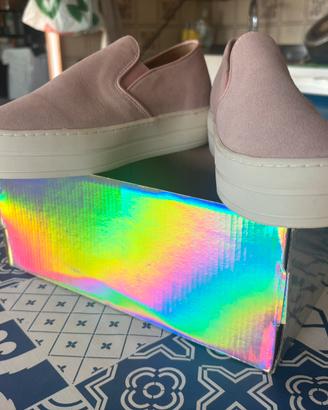 Skechers Street Los Angeles vegan