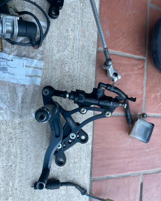 Triumph speed triple pedane walter moto