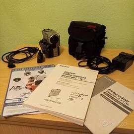 videocamera palmare SONY PC5E