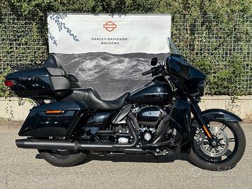 H-D FLHTK Ultra Limited TOTAL BLACK