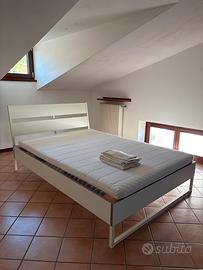 Letto 1 piazza e mezza con materasso