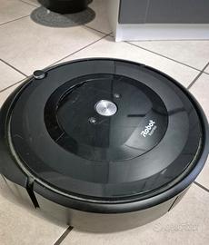 robot aspirapolvere Roomba i5 