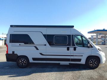 Camper van adria new twin plus 600 spb family