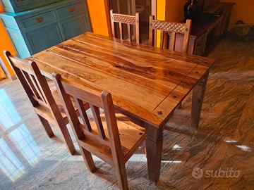 Tavolo di palissandro indiano (sheesham) + sedie