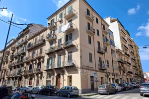 3 vani via cusmano - zona dante/terrasanta