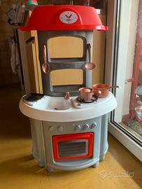 Cucina giocattolo