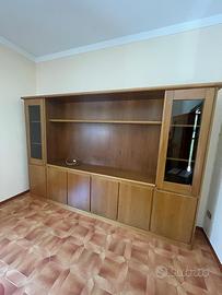 Libreria mobile a parete