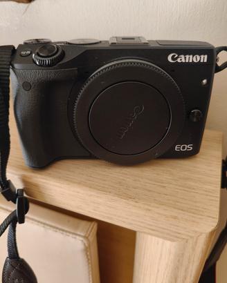 Canon EOS M3 solo corpo macchina 