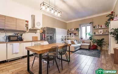 TRILOCALE RISTRUTTURATO IN CORTE - SENZA SPESE CON