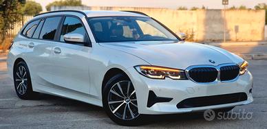 BMW 320D LED/PELLE/PRIVACY/AUTO