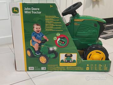 Trattorino Peg Perego John Deere – NUOVO SIGILLATO