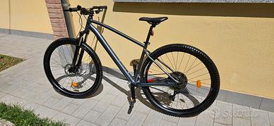 Bici Mtb Rockrider EXPLORE 520 grigio-rosso XL
