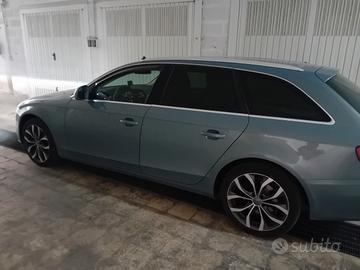 Audi a4 b8 2008
